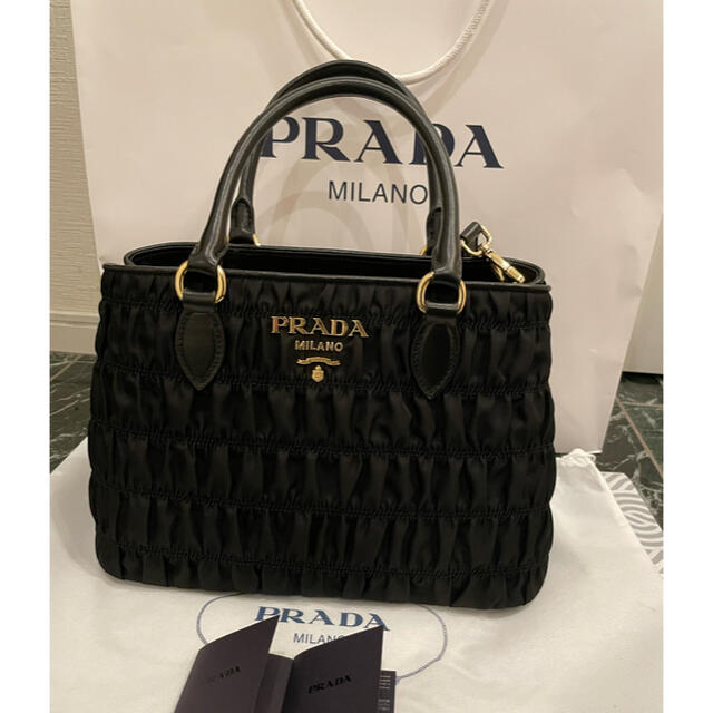 本日限定価格　PRADA ギャザー　ショルダー　ハンド　バッグ　プラダ