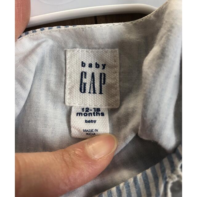 babyGAP(ベビーギャップ)のbabyGAPレースワンピース キッズ/ベビー/マタニティのベビー服(~85cm)(ワンピース)の商品写真