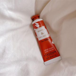 ロクシタン(L'OCCITANE)の新品未使用　ロクシタン  ネロリ　オーキデ　ハンドクリーム　(ハンドクリーム)