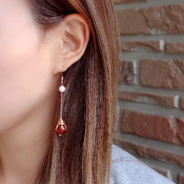 コーフル 新品 天然ダイアモンド 0.04ct K18馬蹄ピアス ラッキー