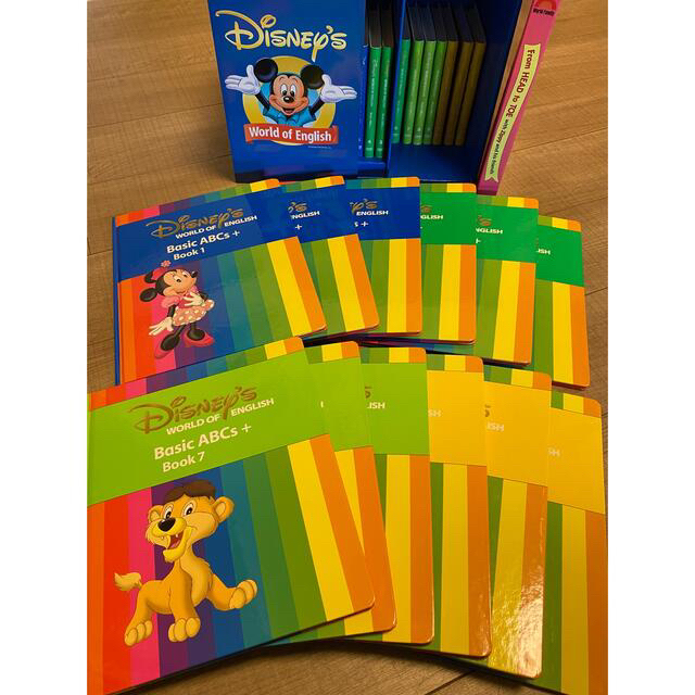 Disney(ディズニー)のディズニー英語 DVD WORLD OF ENGLISH Basic ABCs+ キッズ/ベビー/マタニティのおもちゃ(知育玩具)の商品写真