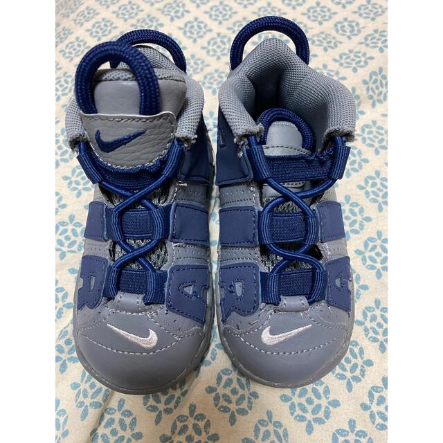 NIKEエアモアアップテンポ