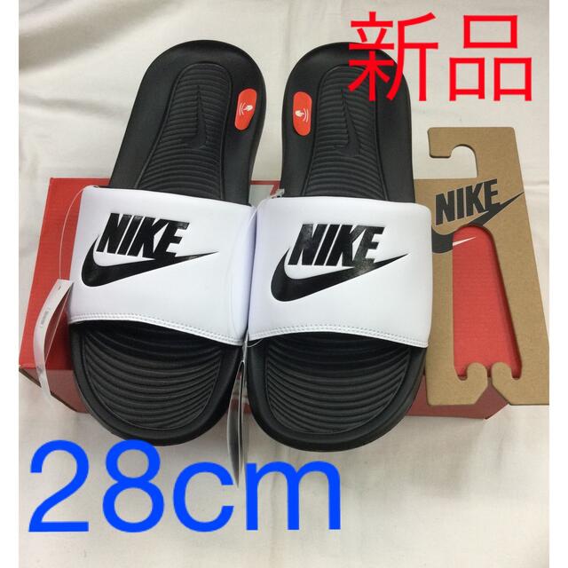 NIKE(ナイキ)のナイキ ビクトリーワンスライド新品　未使用　送料込み28cm タグ付き　箱なし メンズの靴/シューズ(サンダル)の商品写真