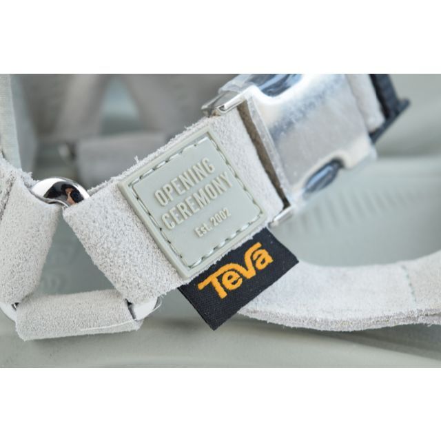 OPENING CEREMONY(オープニングセレモニー)の新品定価2万6400円 OPENING CEREMONY × TEVA　24.5 レディースの靴/シューズ(サンダル)の商品写真