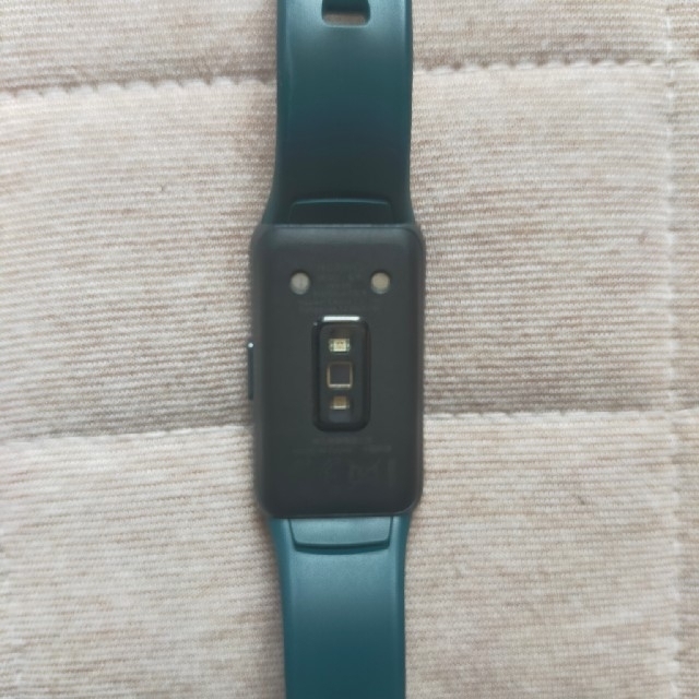Huawei Band 6 グリーン メンズの時計(腕時計(デジタル))の商品写真