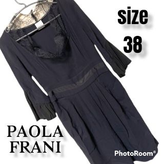 パオラフラーニ(PAOLA FRANI)のパオラフラーニ 胸元レースワンピース size38イタリア(ひざ丈ワンピース)