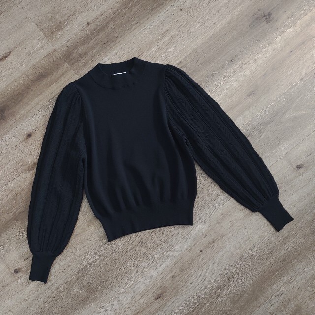 M-premier - 美品 M-premier BLACK 袖透かし柄パフスリーブニット エム M-premier - 美品 M-premier BLACK 袖透かし柄パフスリーブニット エム