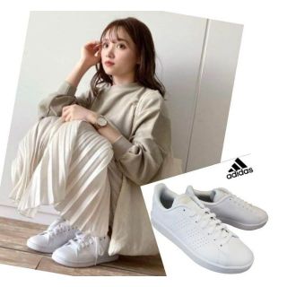 アディダス(adidas)の完売しました。。。。✨25.5✨ALL WHITE✨アディダス✨アドバンコート✨(スニーカー)