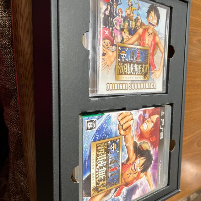 BANDAI(バンダイ)のワンピース 海賊無双 TREASURE BOX PS3 エンタメ/ホビーのゲームソフト/ゲーム機本体(家庭用ゲームソフト)の商品写真