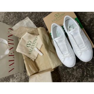 ヴァレンティノ(VALENTINO)の正規ヴァレンティノ新品未使用スニーカー👟✨42(スニーカー)