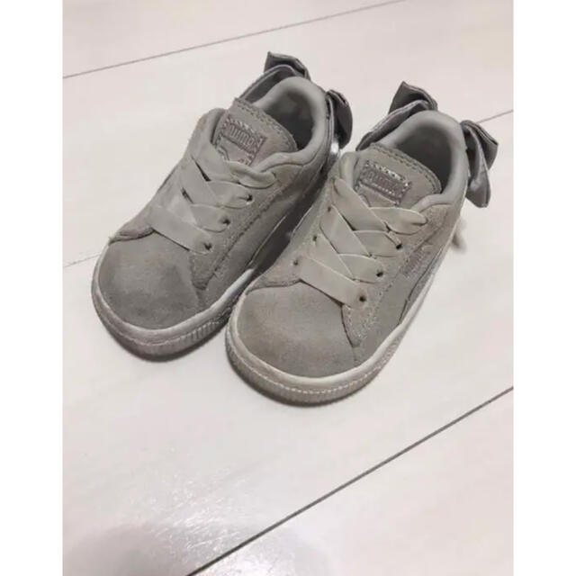 PUMA(プーマ)のPUMA プーマ スウェード BOW AC インファント (KIDS) 13cm キッズ/ベビー/マタニティのベビー靴/シューズ(~14cm)(スニーカー)の商品写真