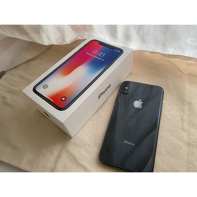 iPhone(アイフォーン)のiPhone X 本体　【GW SALE】 スマホ/家電/カメラのスマートフォン/携帯電話(スマートフォン本体)の商品写真