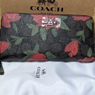コーチ(COACH)のCOACH 長財布　黒系シグネチャー赤い花柄模様(財布)