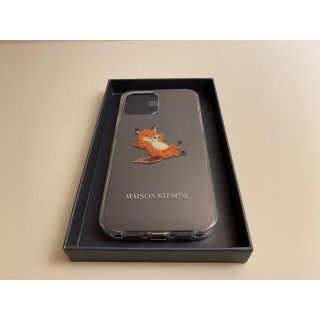 メゾンキツネ(MAISON KITSUNE')のメゾンキツネ Chillax Fox iPhone12/12Pro (クリア)(iPhoneケース)