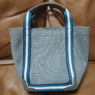 アニヤハインドマーチ(ANYA HINDMARCH)のアニヤハインドマーチ　mini pout tote(トートバッグ)