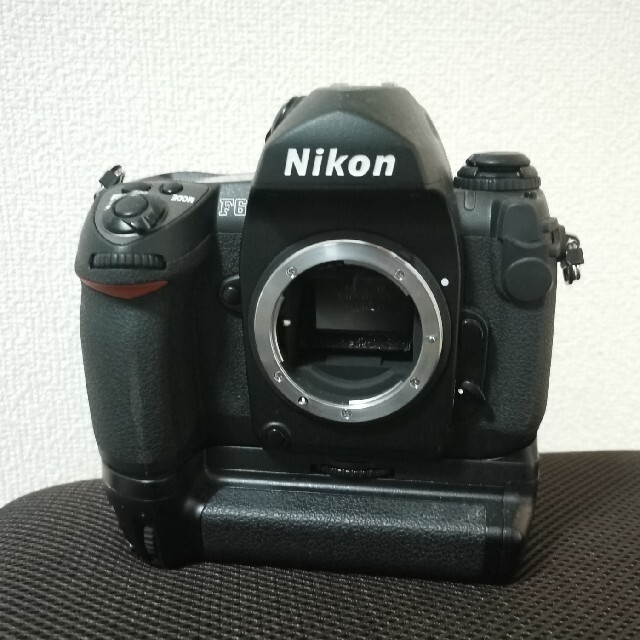 Nikon F6 　おまけ　トキナーのマクロ