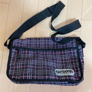 アウトドア(OUTDOOR)の【格安中古】OUTDOOR ショルダーバッグ　(ショルダーバッグ)