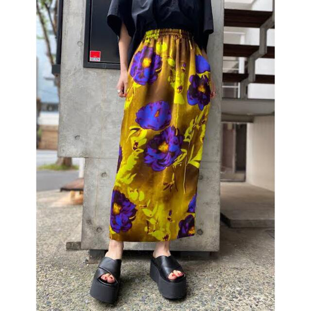 DRIES VAN NOTEN - DRIES VAN NOTEN 花柄 スカートの通販 by shop