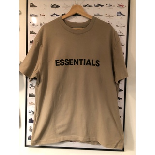 エッセンシャル(Essential)のESSENTIALS　エッセンシャル　Tシャツ　美品(Tシャツ/カットソー(半袖/袖なし))
