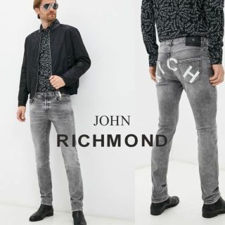 ジョンリッチモンド(JOHN RICHMOND)の★定価4万程★JOHN RICHMOND  ジョンリッチモンド ジーンズ(デニム/ジーンズ)