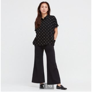 ユニクロ(UNIQLO)の新品‼️UNIQLOストレートフレアロングパンツ(カジュアルパンツ)