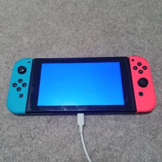 任天堂　Switch　ジャンク品　ブルーバック品(携帯用ゲーム機本体)