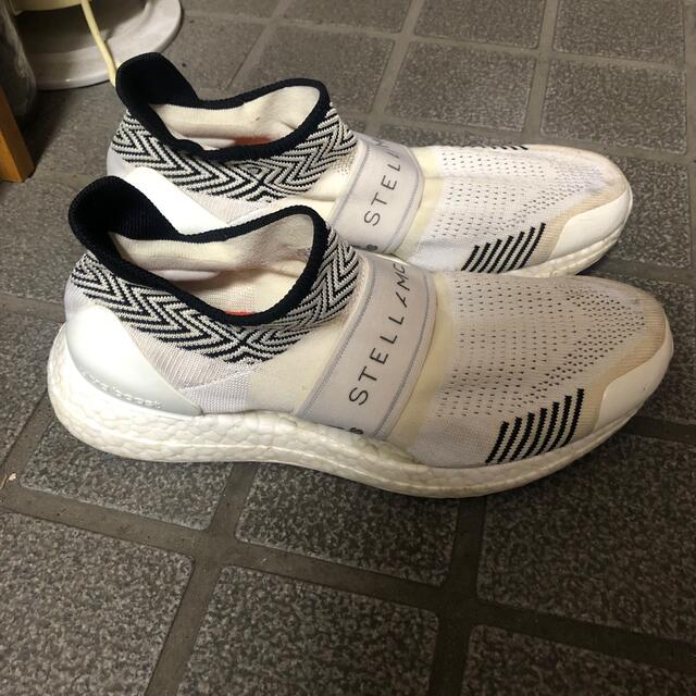 adidas by Stella McCartney(アディダスバイステラマッカートニー)のadidas by ステラマッカートニー　スニーカー　24.5 レディースの靴/シューズ(スニーカー)の商品写真