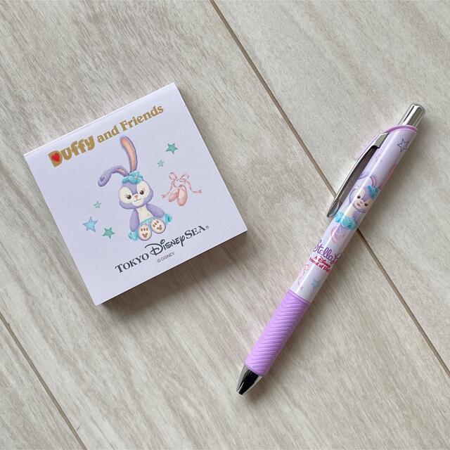 Disney(ディズニー)の★新品 ★ ボールペンとメモ帳セット★ダッフィー&フレンズ◾️ステラ・ルー◾️ エンタメ/ホビーのおもちゃ/ぬいぐるみ(キャラクターグッズ)の商品写真