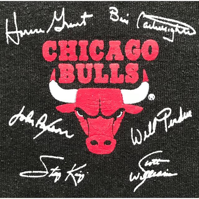 最高の摩天楼デザイン US製 90's Changes BULLS スウェット メンズのトップス(スウェット)の商品写真