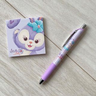 ディズニー(Disney)の★新品 ★ ボールペンとメモ帳セット★ダッフィー&フレンズ◾️ステラ・ルー◾️(キャラクターグッズ)