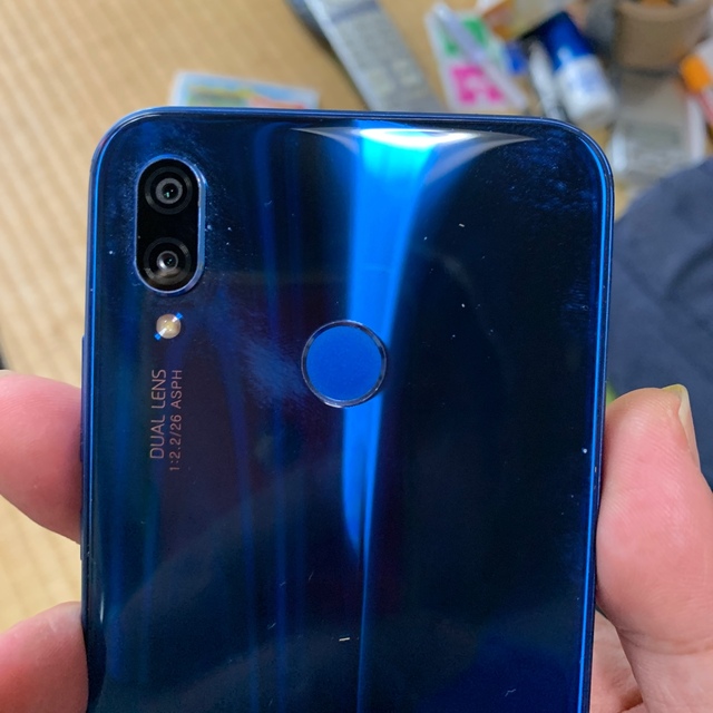 SIMフリー　HUAWEI P20lite スマホ本体のみ 4