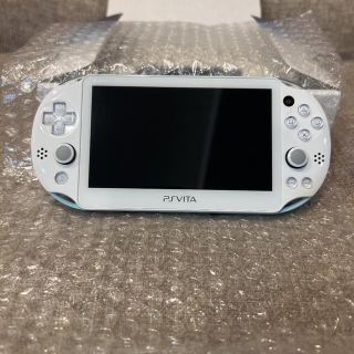 プレイステーションヴィータ(PlayStation Vita)のPlayStation Vita  Wi-Fiモデル ライトブルー　完品(携帯用ゲーム機本体)