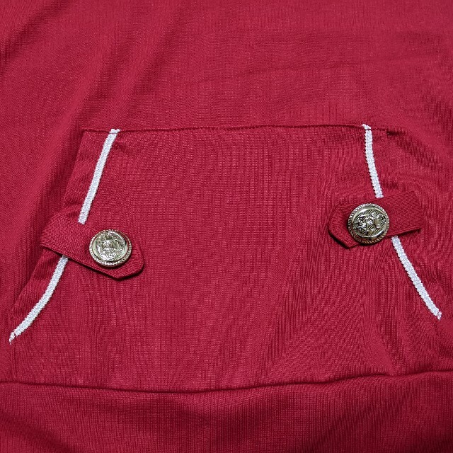 未使用　赤い半袖　トップス　Tシャツ　半袖パーカー レディースのトップス(Tシャツ(半袖/袖なし))の商品写真