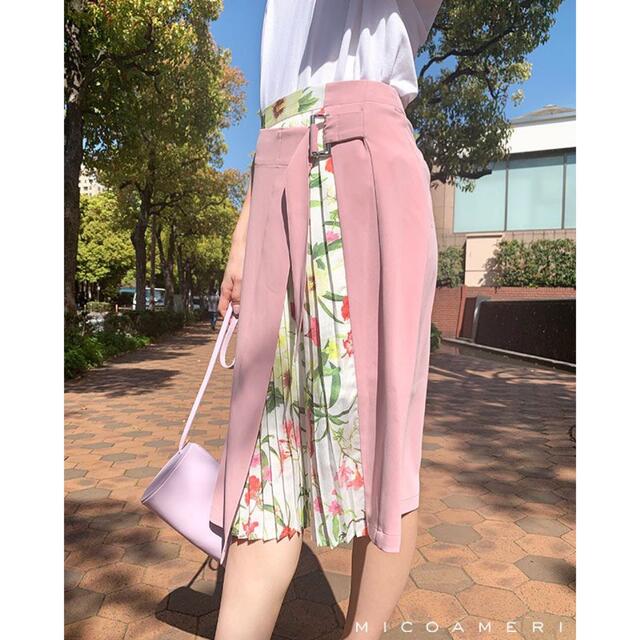 美品●ミコアメリ　花柄プリーツスカート レディースのスカート(ひざ丈スカート)の商品写真