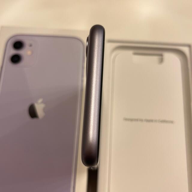 Apple(アップル)のiPhone11本体　128GB スマホ/家電/カメラのスマートフォン/携帯電話(スマートフォン本体)の商品写真