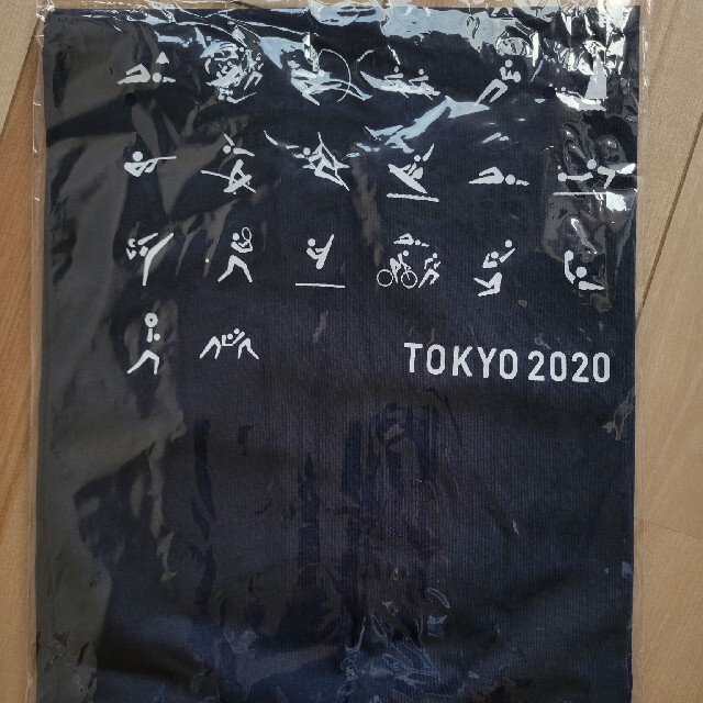 東京オリンピック ピクトグラム Tシャツ Lサイズ メンズのトップス(Tシャツ/カットソー(半袖/袖なし))の商品写真