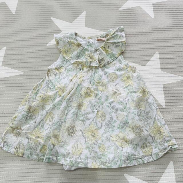 petit main(プティマイン)のpetit main 花柄ワンピース風ロンパース  キッズ/ベビー/マタニティのベビー服(~85cm)(ロンパース)の商品写真