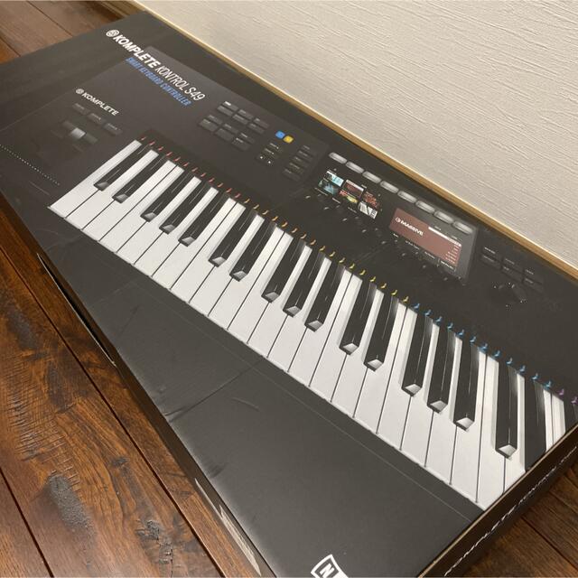 KOMPLETE KONTROL S49 MK2 楽器のDTM/DAW(MIDIコントローラー)の商品写真