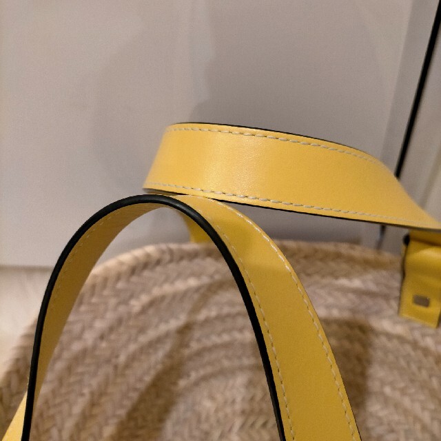 LOEWE(ロエベ)の美品♡⃛ LOEWE ロエベ  カゴバック レディースのバッグ(かごバッグ/ストローバッグ)の商品写真