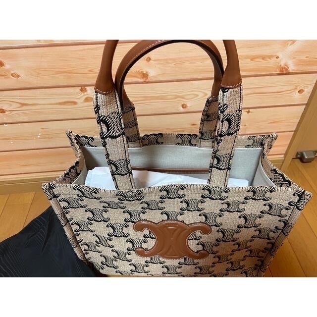 celine(セリーヌ)のセリーヌラージカバタイストートバック レディースのバッグ(トートバッグ)の商品写真