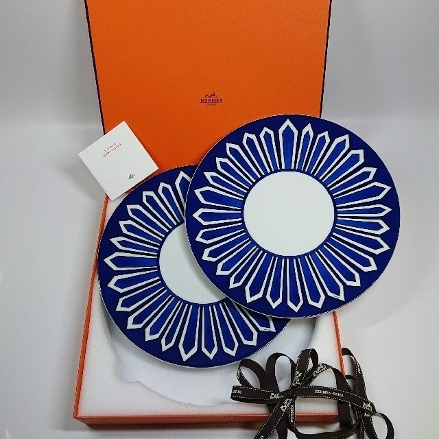 Hermes(エルメス)のエルメス ブルーダイユール プレート皿 (26.5cm) × 2枚セット！廃盤 インテリア/住まい/日用品のキッチン/食器(食器)の商品写真