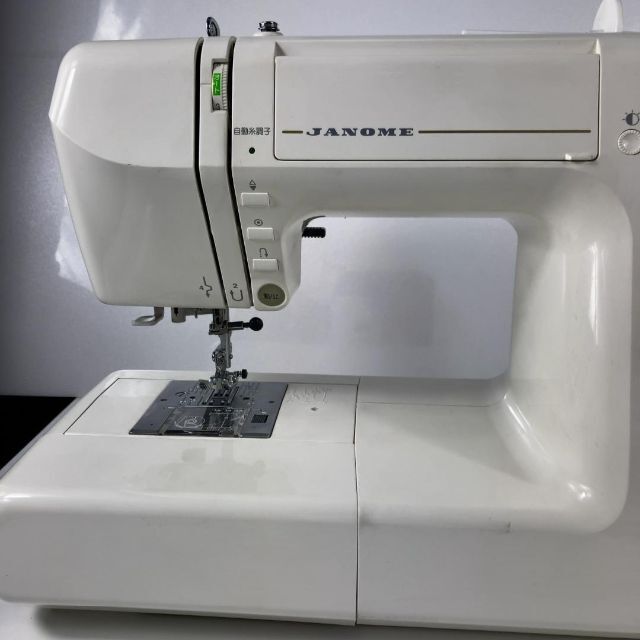 JANOME ジャノメ  コンピューターミシン S7702 7