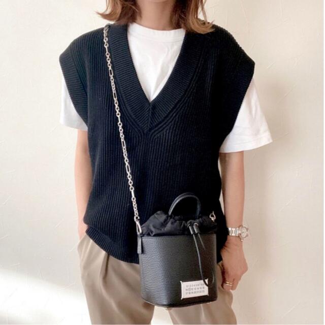 ZARA 完売ニットベスト????