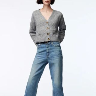 ザラ(ZARA)の【ZARA】ヘリンボーン ニット カーディガン(カーディガン)