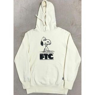 エフティーシー(FTC)のFTC✖️PEANUTS コラボ裏起毛パーカー(パーカー)