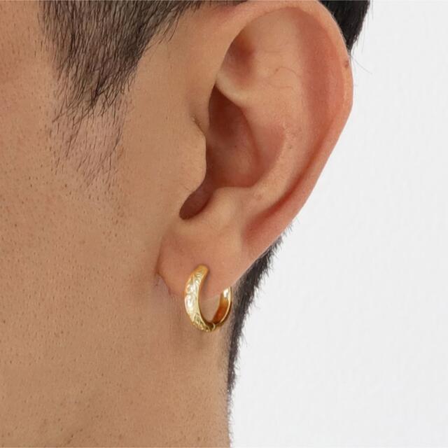 サージカルステンレスフープピアスメンズハワイアンジュエリーゴールド片耳A154 メンズのアクセサリー(ピアス(片耳用))の商品写真
