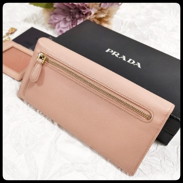 格安好評 PRADA 美品♡PRADA プラダ サフィアーノ ２つ折り 長財布 ピンク パスケース付の通販 by yumekana's  shop｜プラダならラクマ