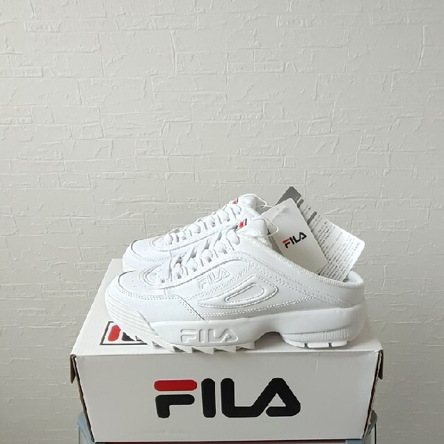 FILA(フィラ)の【新品】FILA DISRUPTOR 2 MULE スリッポン レディースの靴/シューズ(スニーカー)の商品写真