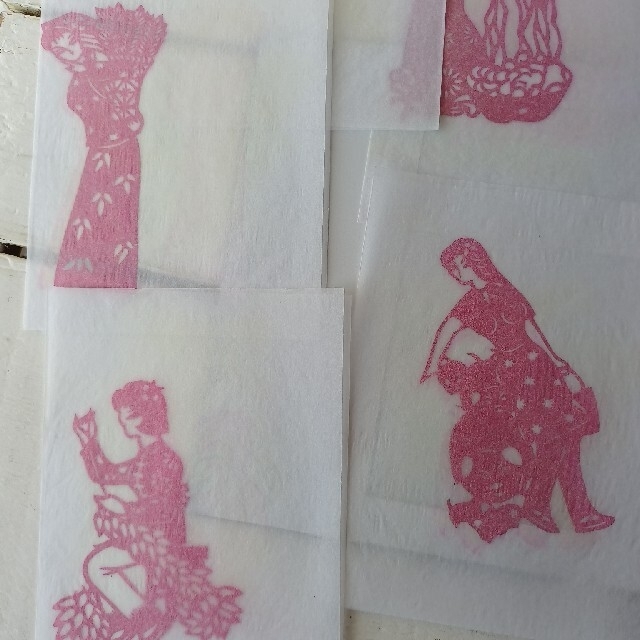 中国剪紙  切り絵10枚セット 女性の暮らし エンタメ/ホビーの美術品/アンティーク(その他)の商品写真