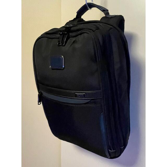 送料無料(沖縄配送) 【新品未使用】TUMI Slim バックパック 青パッチ